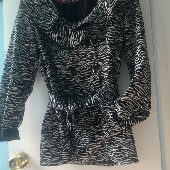 Designer Sandro , pretty raincoat jacket - Picture 1 of 4